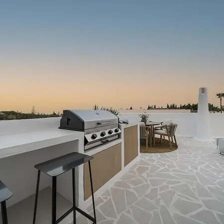 Casa Kalo Duplex Penthouse Rooftop Puente מארבלה